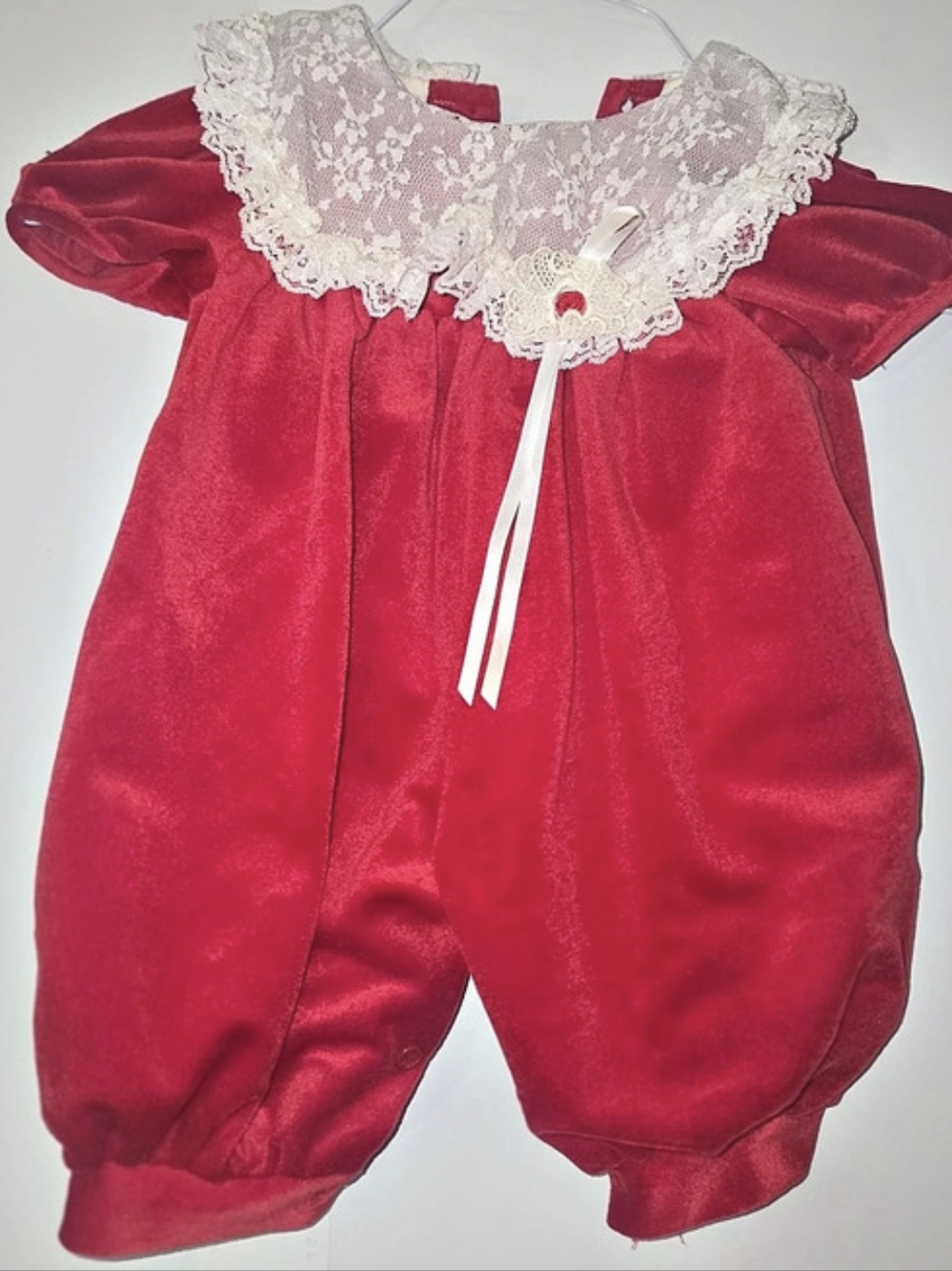 Vintage red velvet and lace infant holiday bubble romper 3-6 months